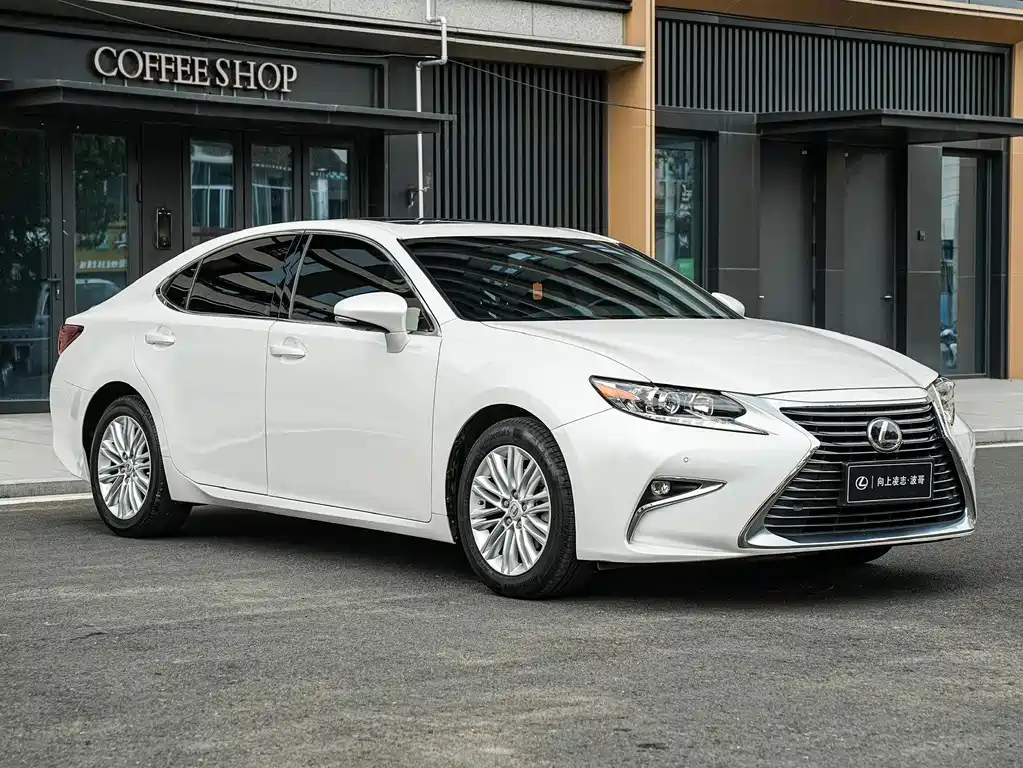 Lexus ES — миниатюра 3