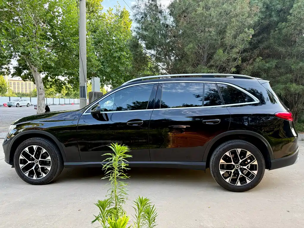 Mercedes-Benz GLC — миниатюра 4