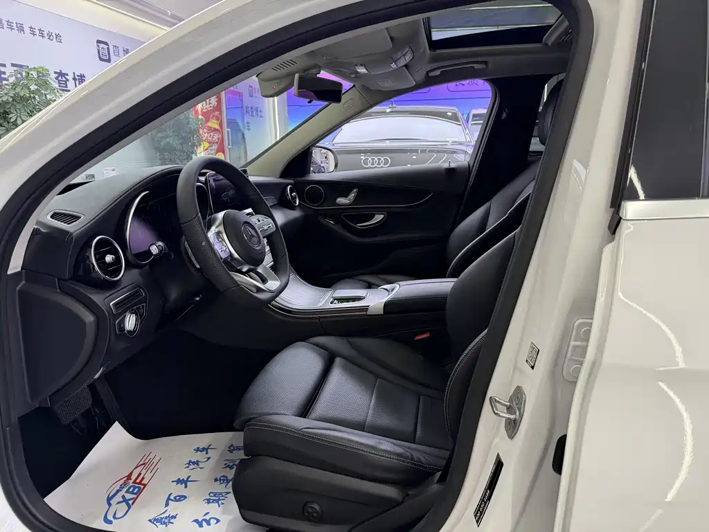 Mercedes-Benz C-Class — миниатюра 4