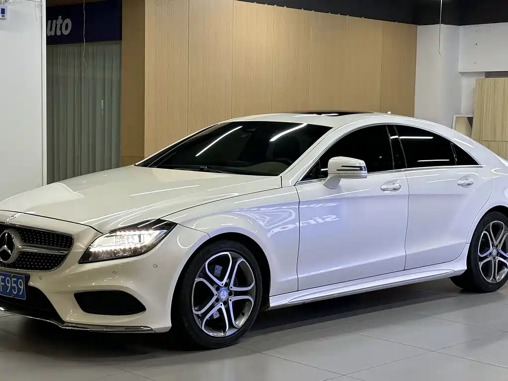 Mercedes-Benz CLS 2015