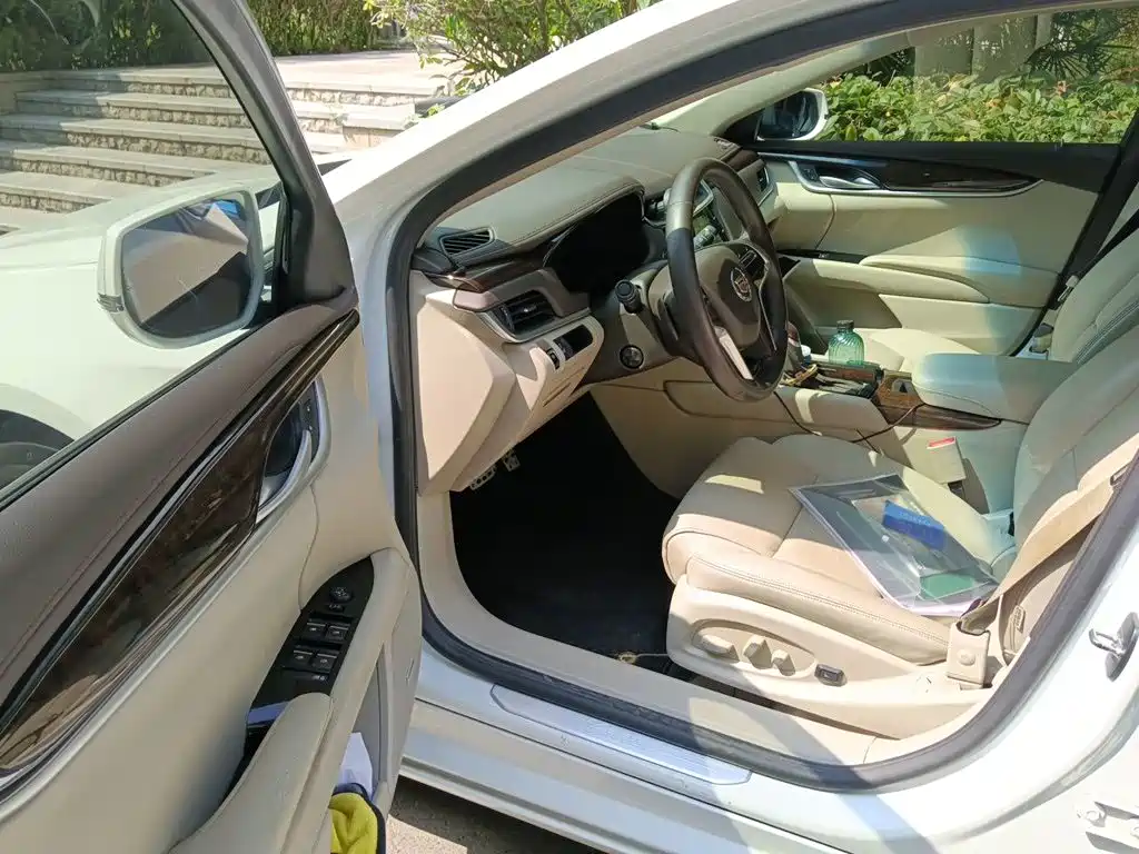 Cadillac XTS — миниатюра 14