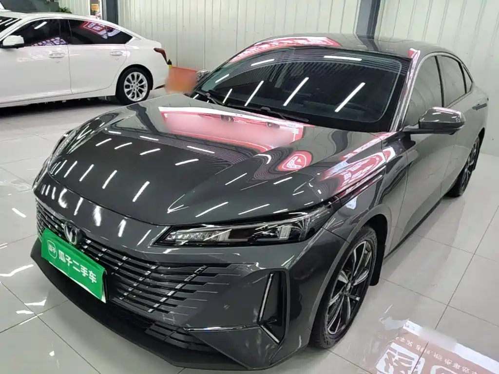 Changan Eado — миниатюра 2