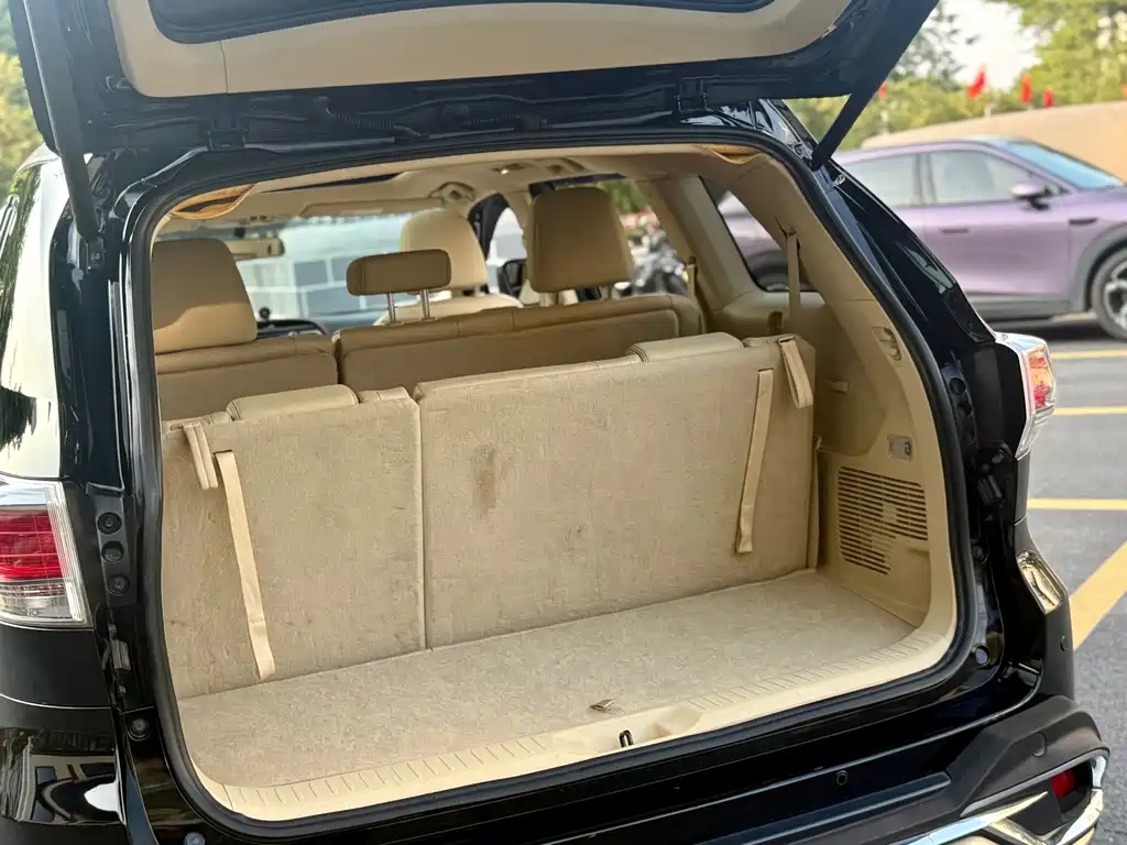 Toyota Highlander — миниатюра 16