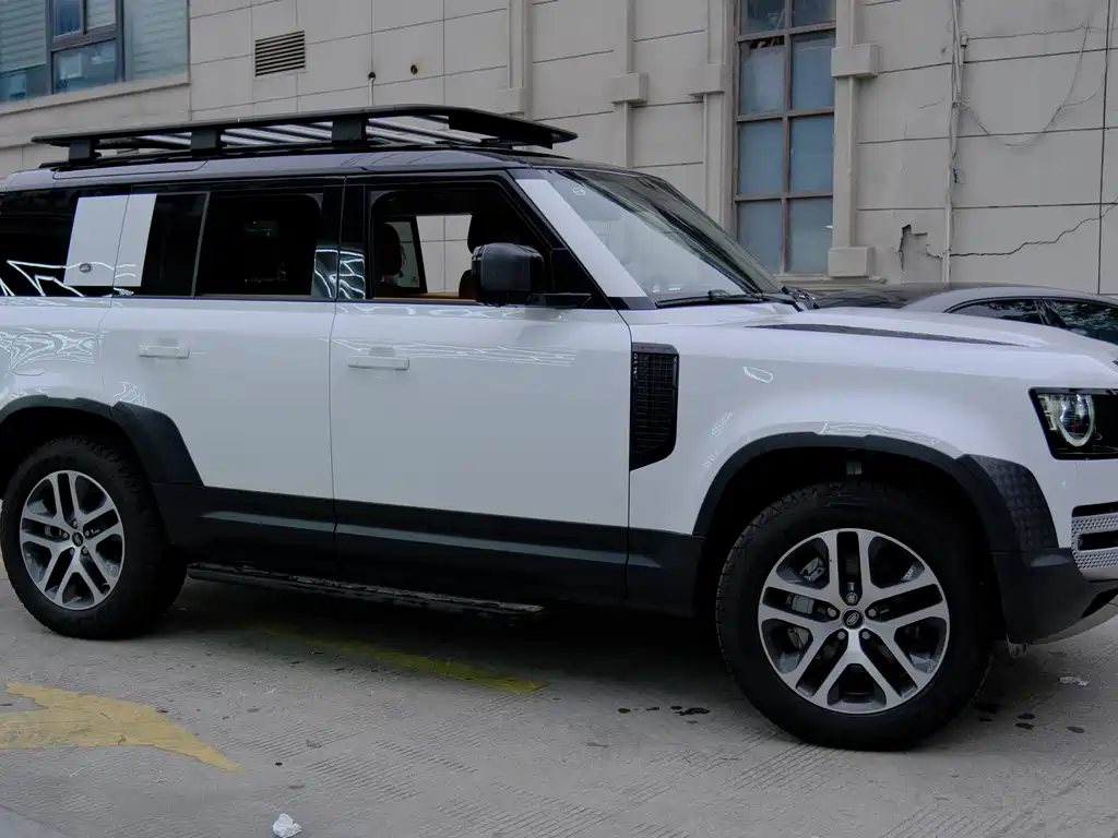 Land Rover Land Rover Defender 2024 110 3.0T P400