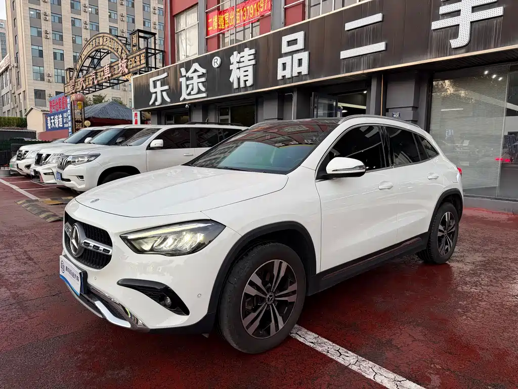 Mercedes-Benz GLA — миниатюра 2
