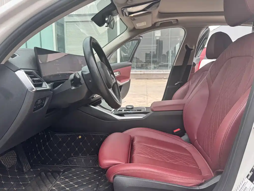 BMW i3 — миниатюра 10
