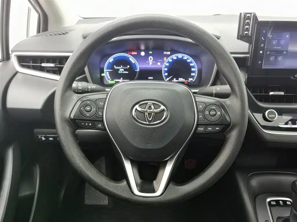 TOYOTA LEI LING