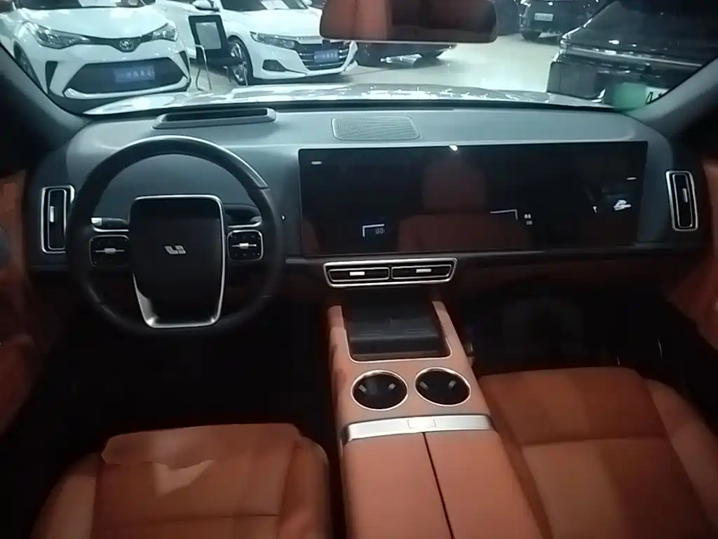 Li Auto Li L6 — миниатюра 10