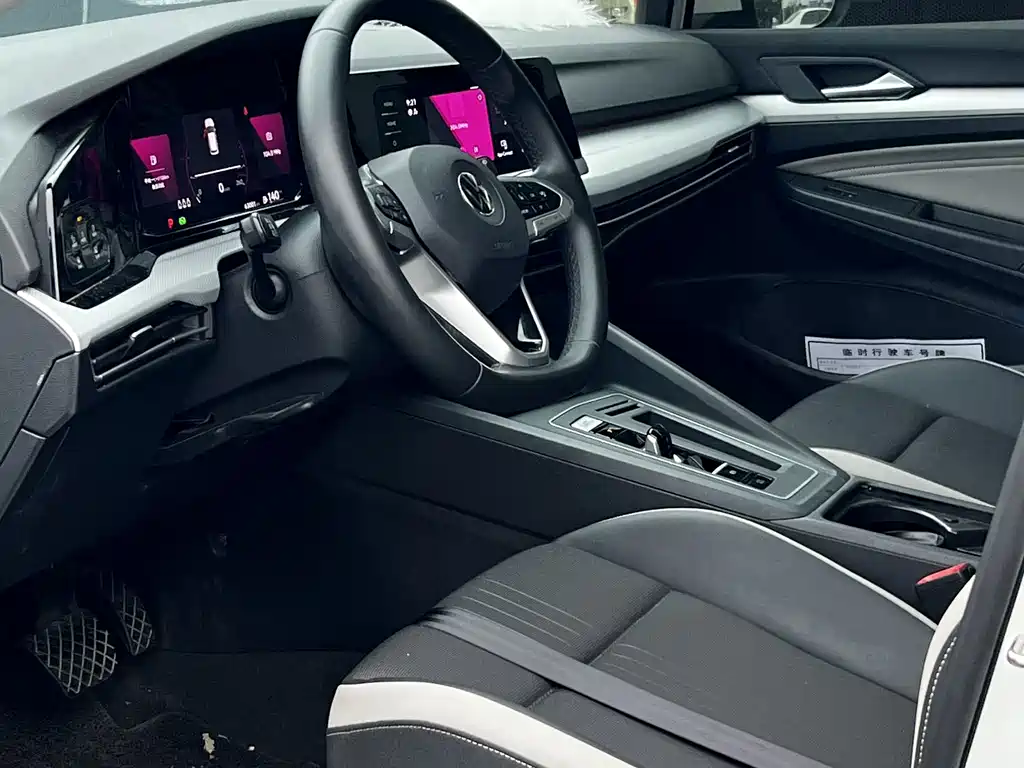 Volkswagen Golf — миниатюра 6