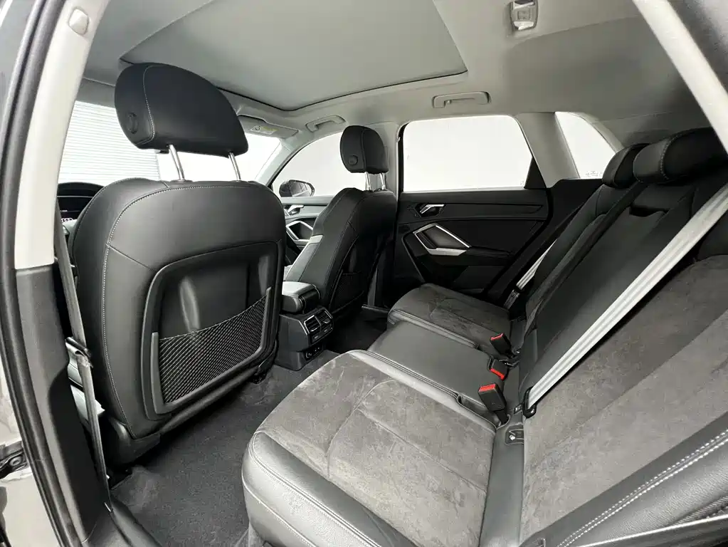 Audi Q3 — миниатюра 13