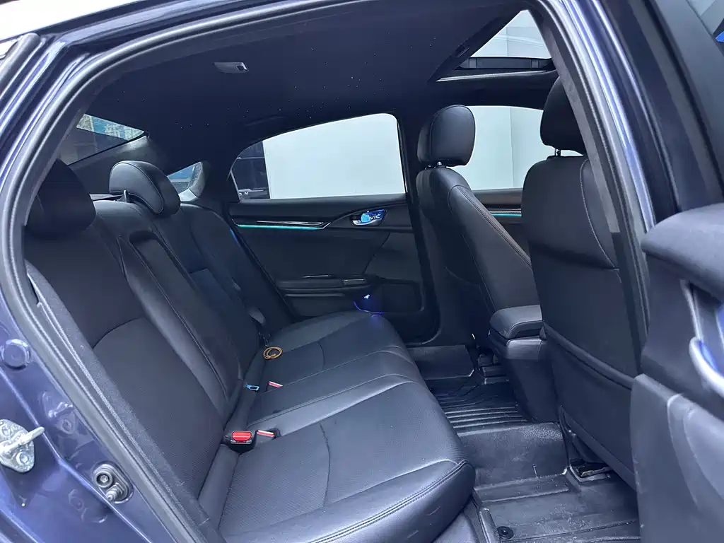 Honda Civic — миниатюра 13