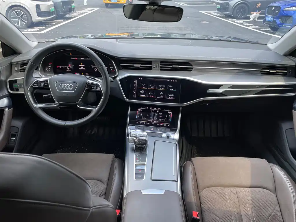 Audi A7L — миниатюра 9