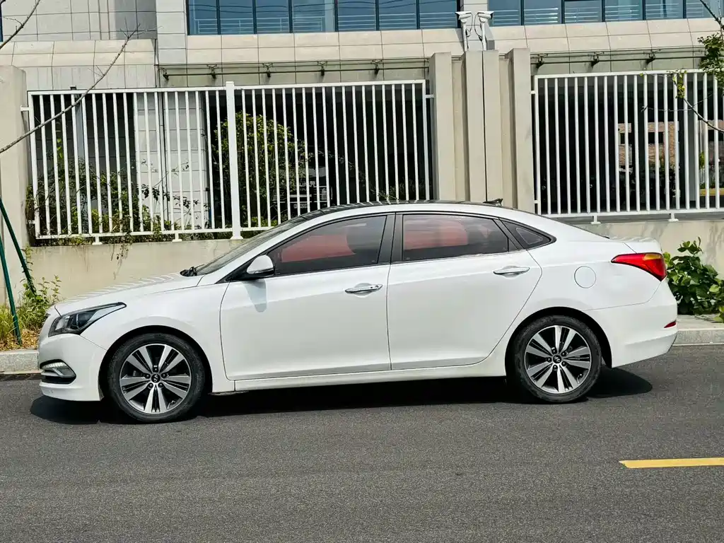 Hyundai Mistra — миниатюра 2