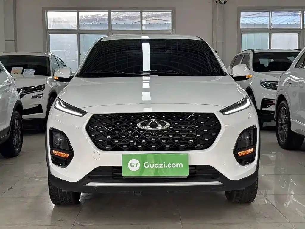 Chery Tiggo 3x — миниатюра 3
