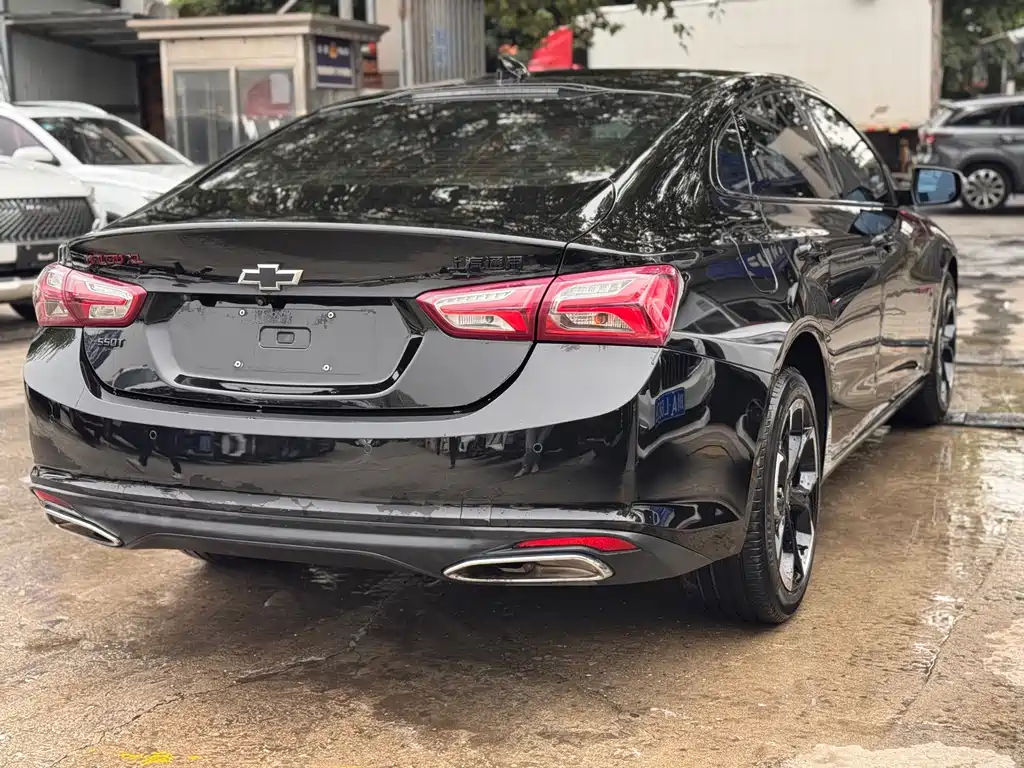 Chevrolet Malibu XL — миниатюра 16