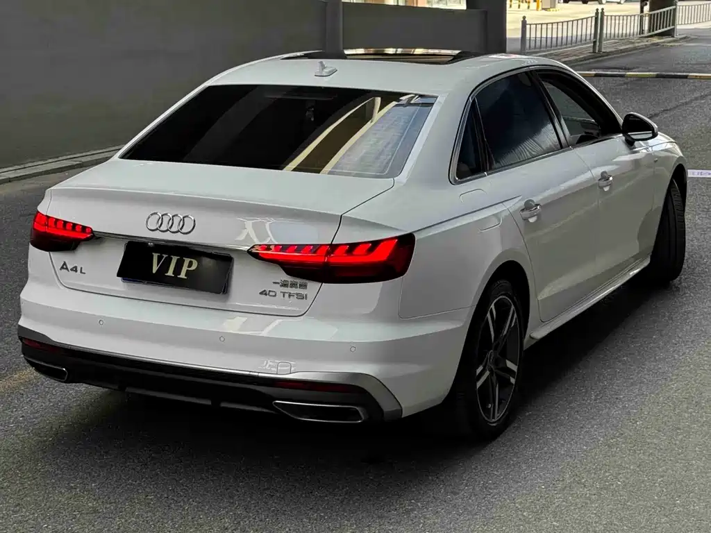 Audi A4L — миниатюра 4