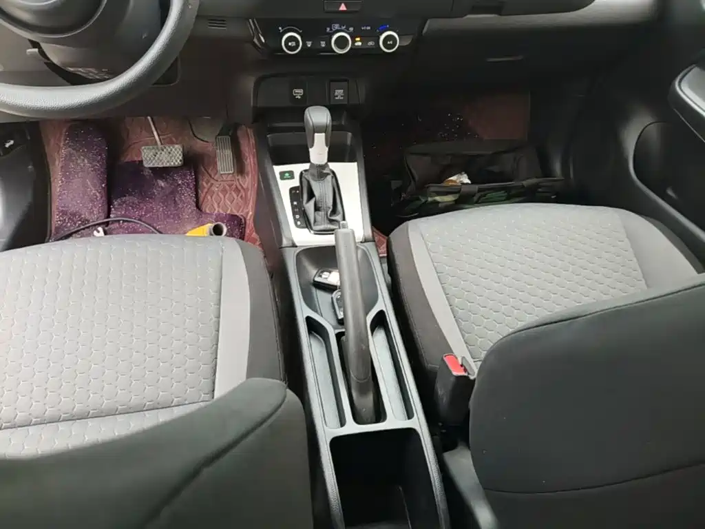 Honda Fit — миниатюра 14