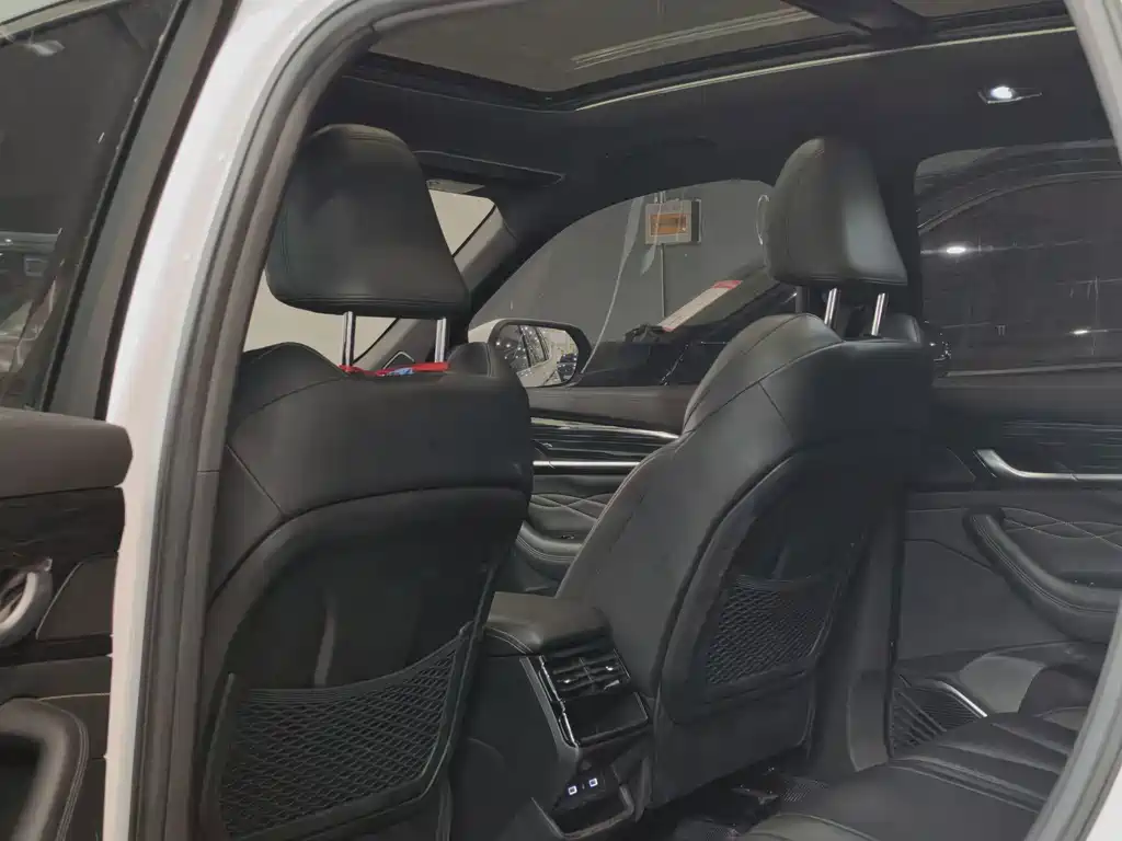 Geely Xingyue L — миниатюра 5