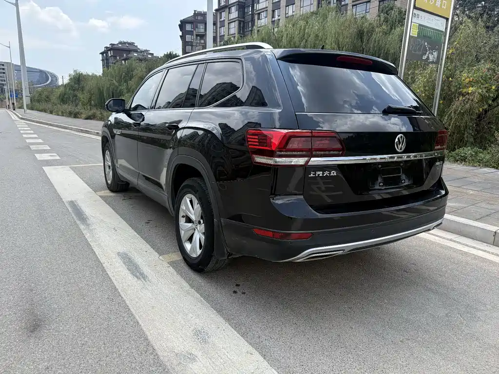 Volkswagen Teramont — миниатюра 15