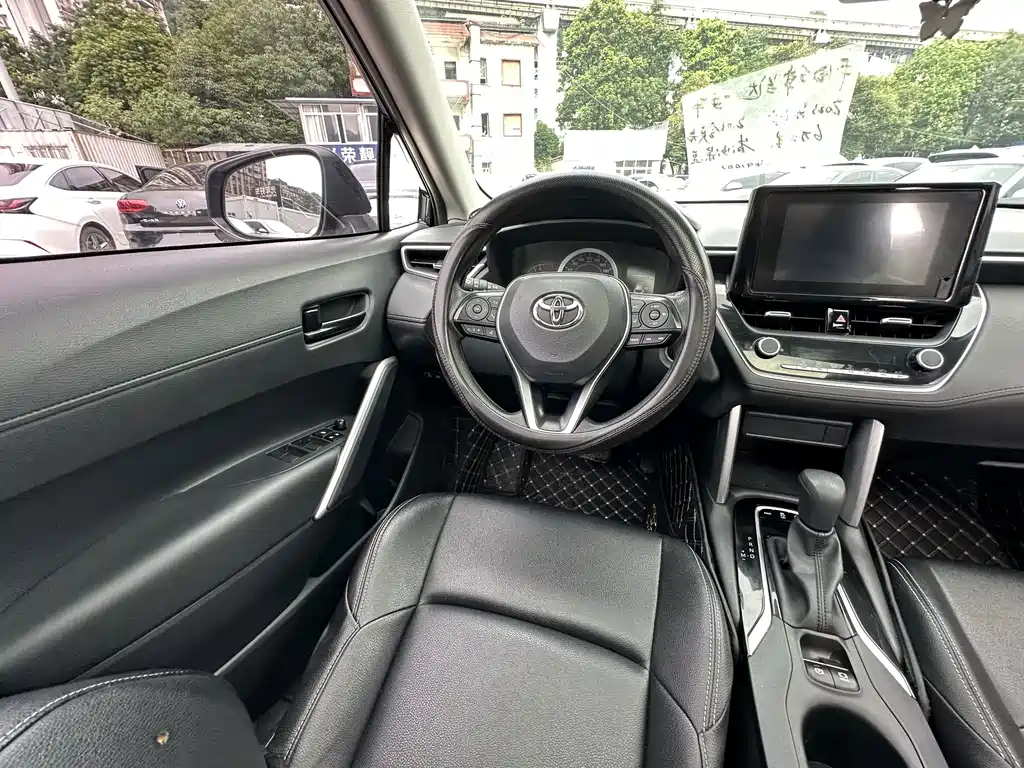 Toyota Frontlander — фотографии объявления, Фото 13