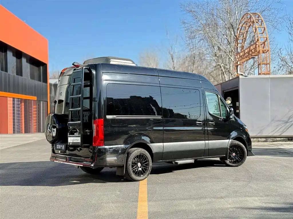 Mercedes-Benz Sprinter - фото 3