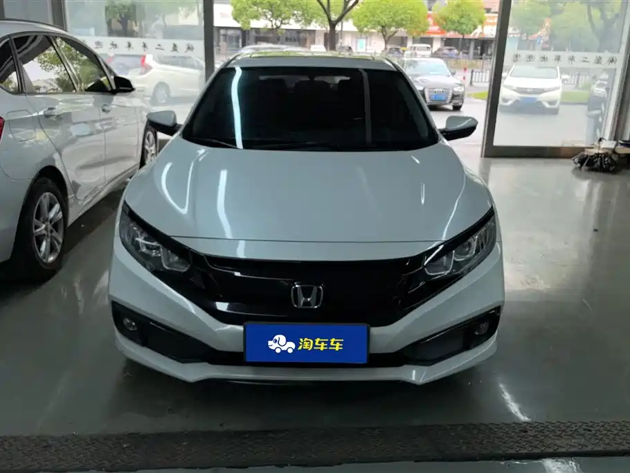 Honda Civic 2019 220TURBO CVT VI