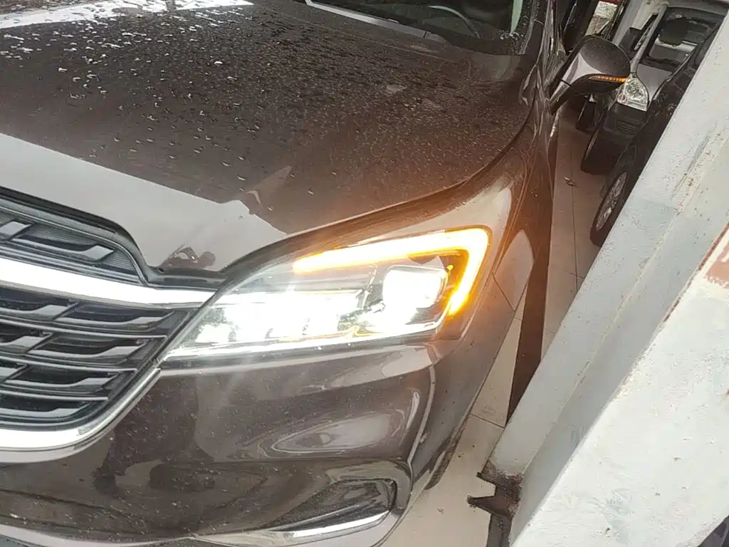 Buick Envision Plus — миниатюра 24