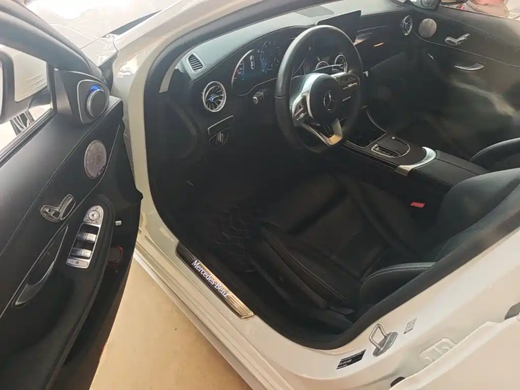 Mercedes-Benz C-Class — миниатюра 16