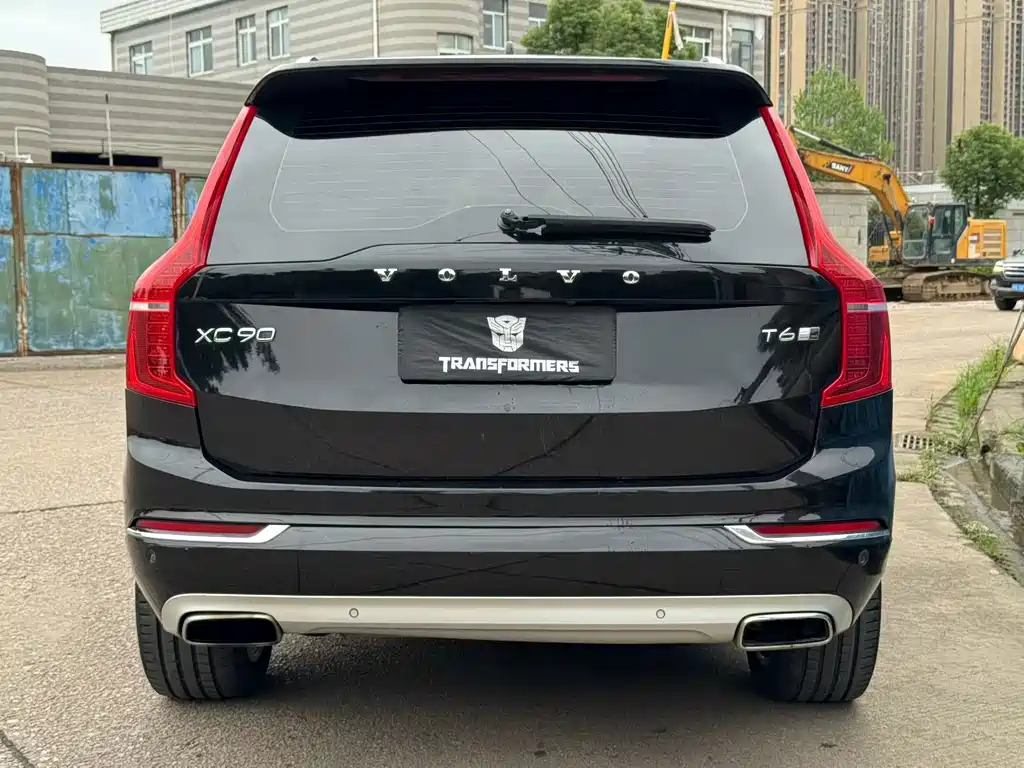 Volvo XC90 — миниатюра 8