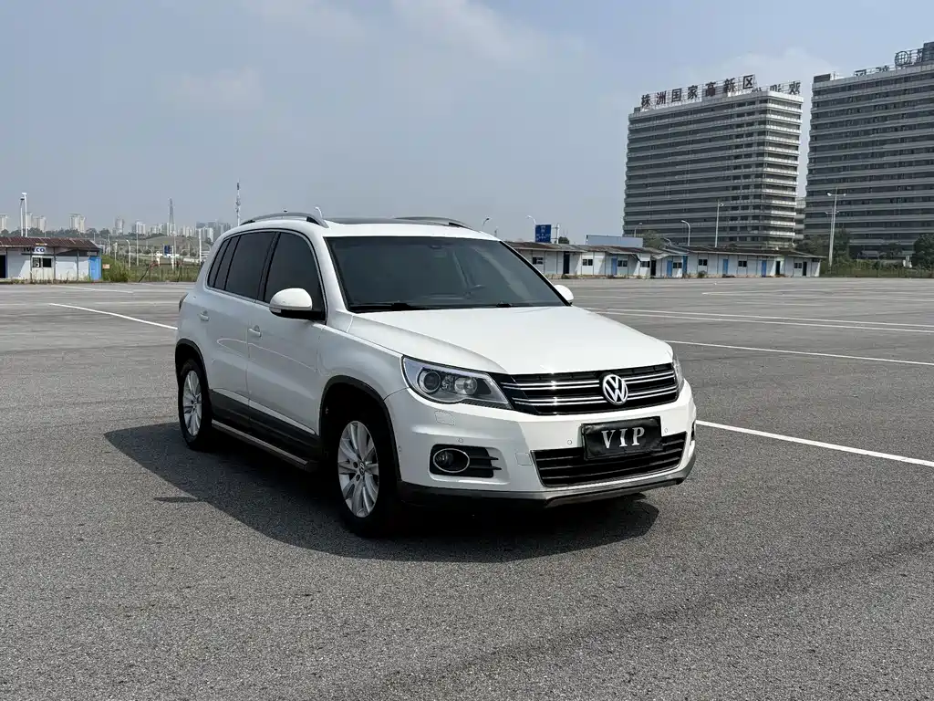 Volkswagen Tiguan — миниатюра 2