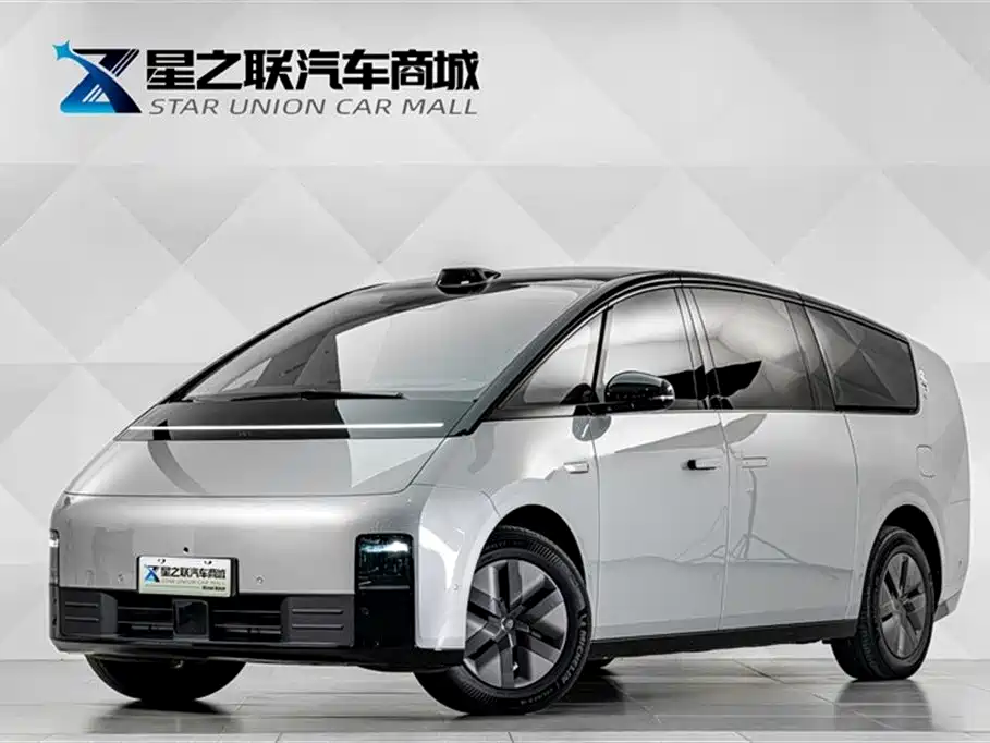 Li Auto MEGA 2024 Ultra