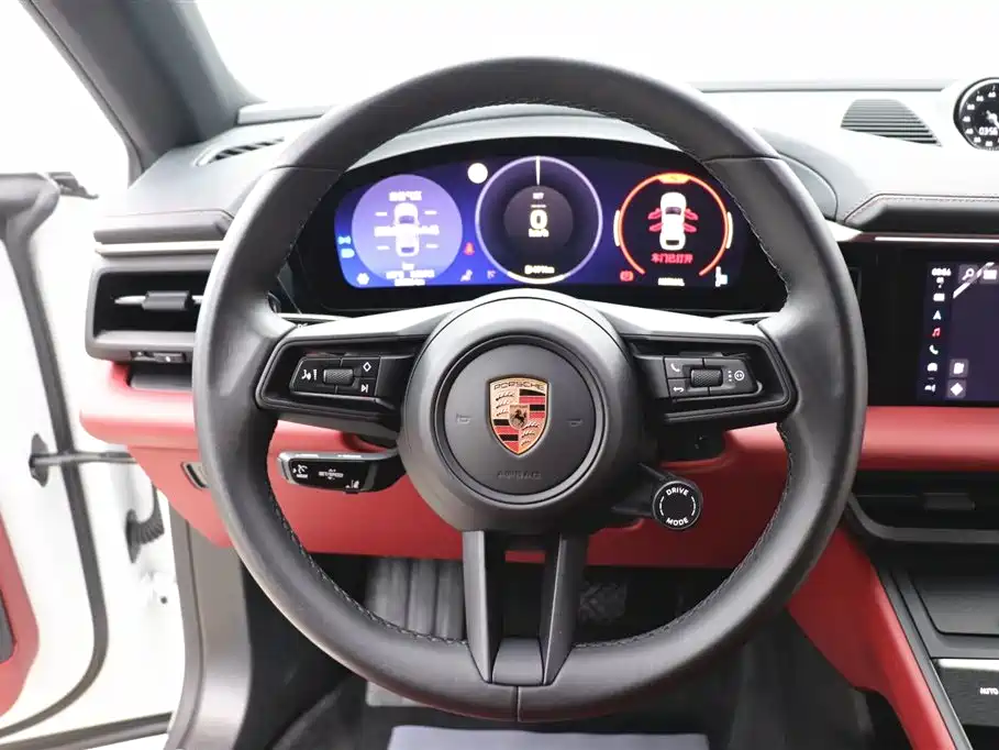 PORSCHE MACAN NEW ENERGY