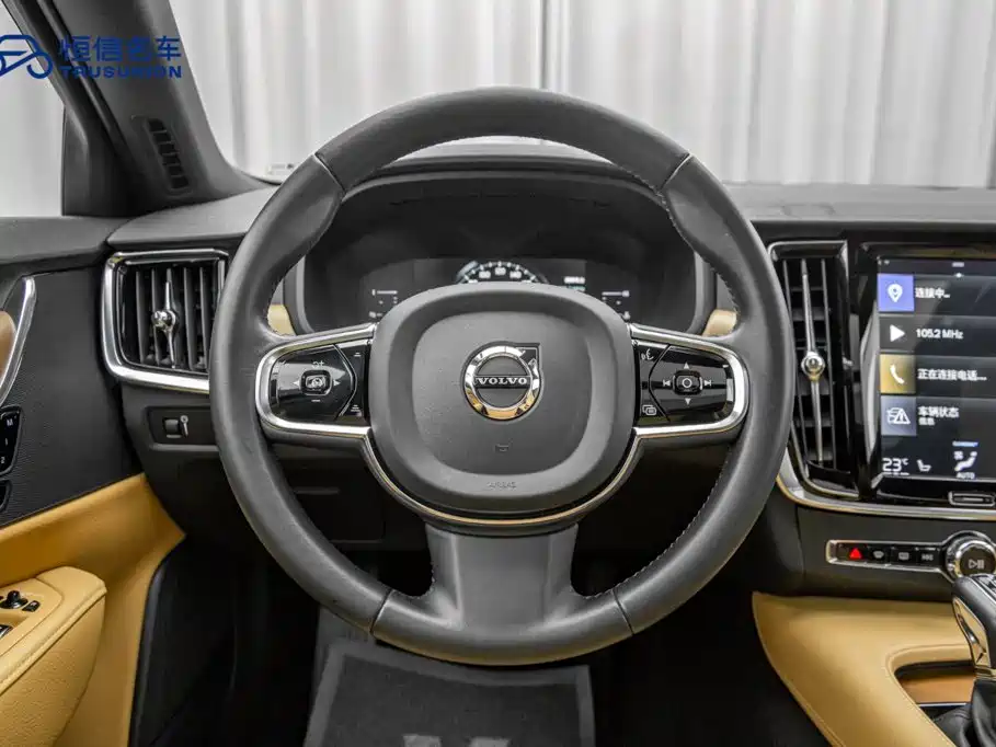 Volvo S90 — миниатюра 17