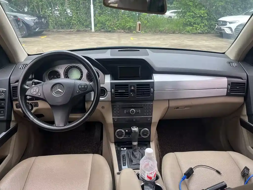 Mercedes-Benz GLK 2011 GLK 300 4MATIC