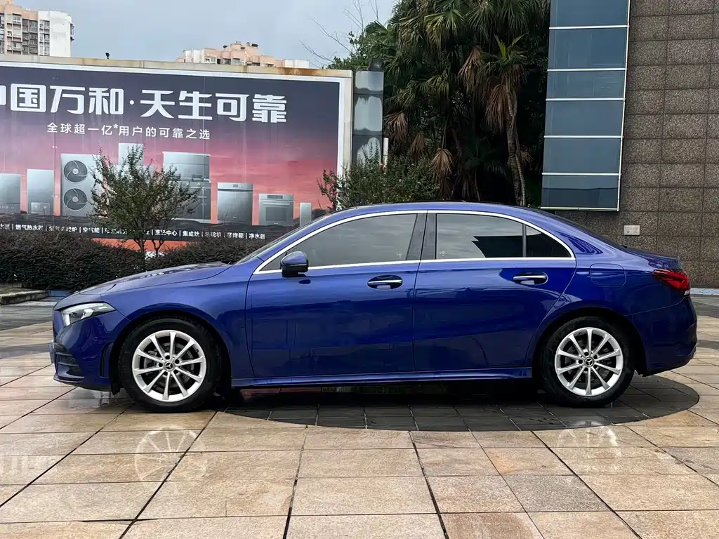 Mercedes-Benz A-Class — миниатюра 15