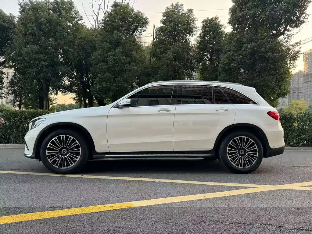 Mercedes-Benz GLC — миниатюра 9