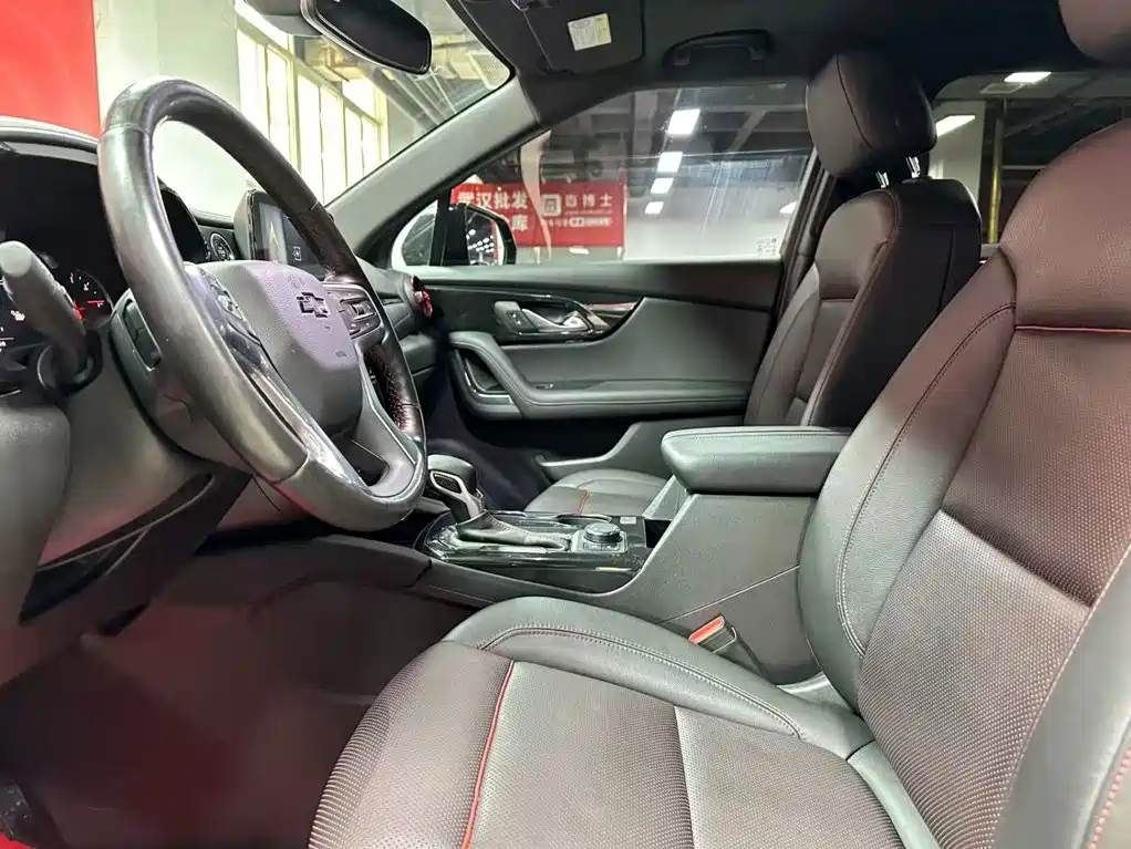 Chevrolet Blazer — миниатюра 7