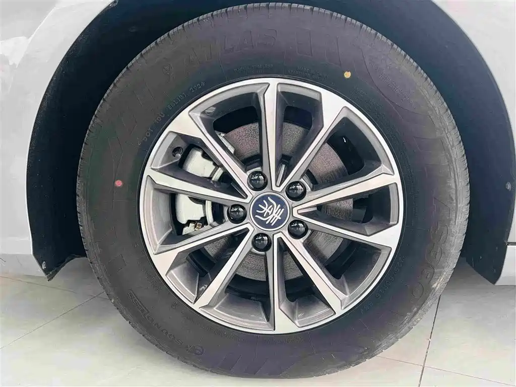 BYD Qin PLUS — миниатюра 6