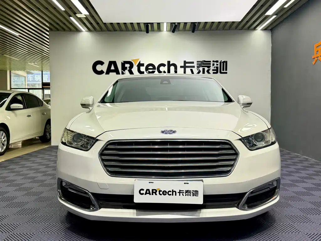Ford Taurus — миниатюра 2