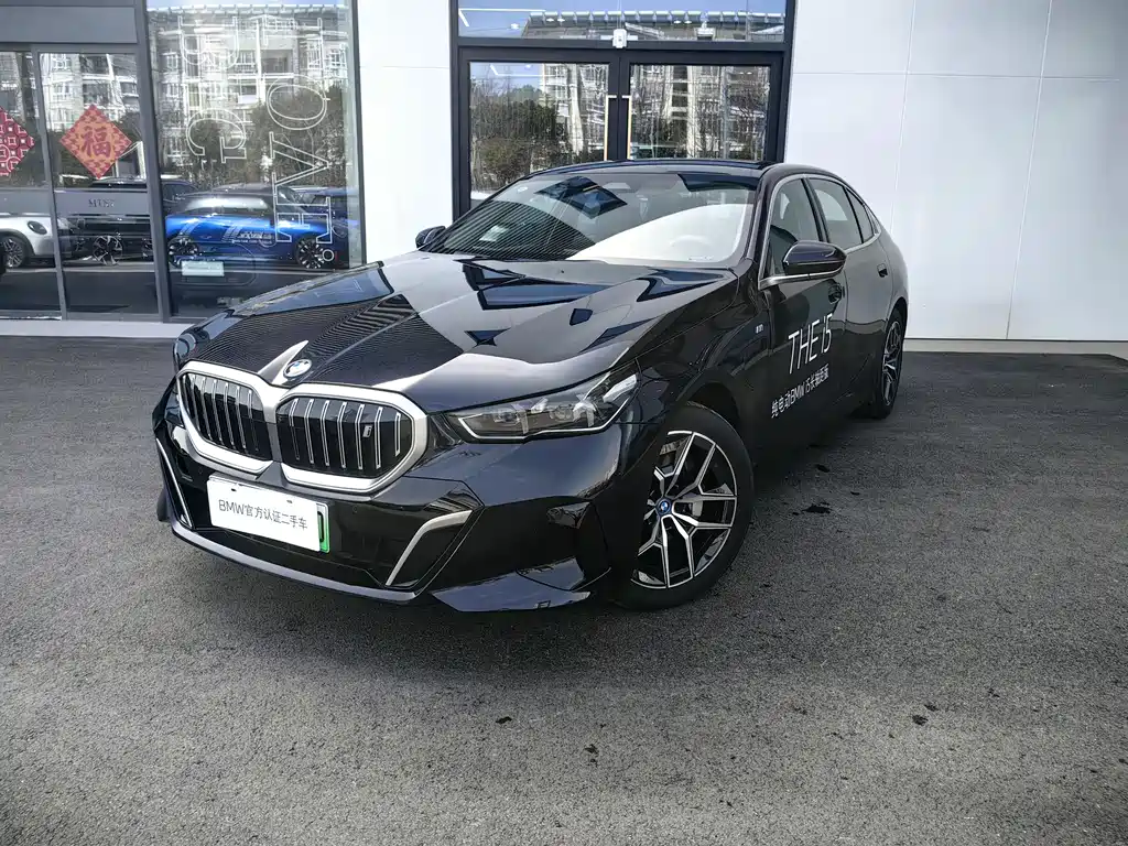 BMW I5
