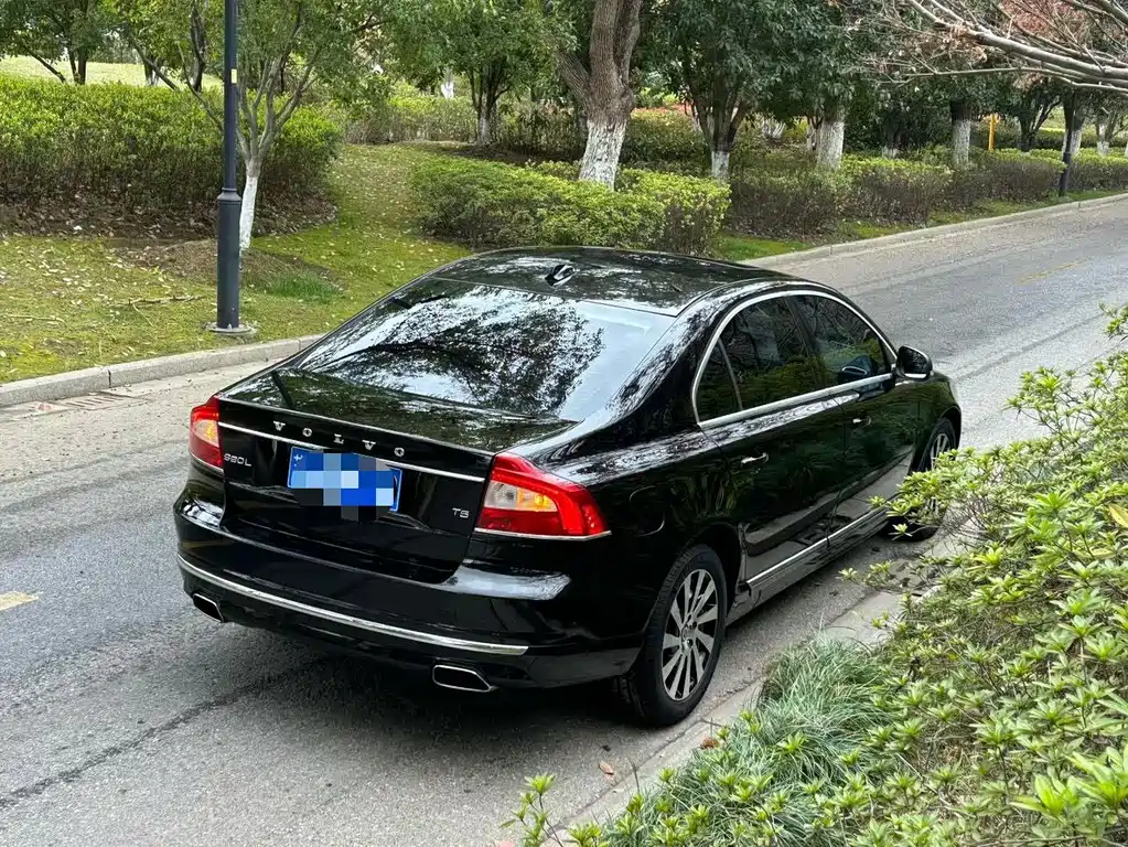 Volvo S80L — миниатюра 9