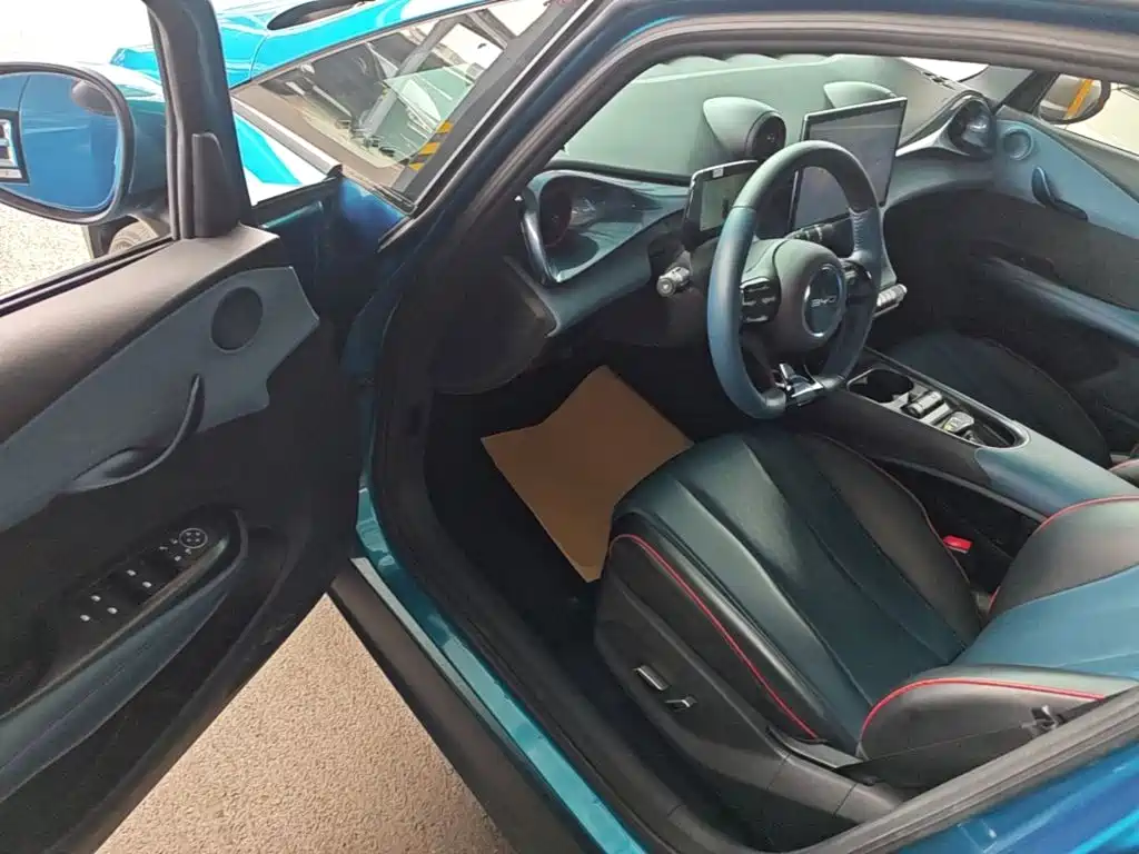 BYD Dolphin — миниатюра 16