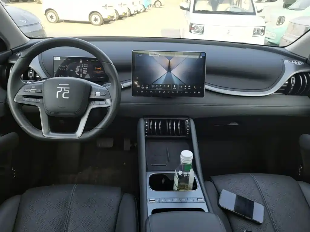 BYD Yuan Plus — миниатюра 10