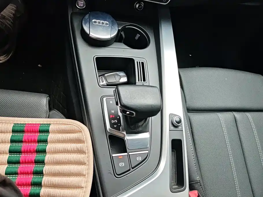 Audi A4L — миниатюра 16