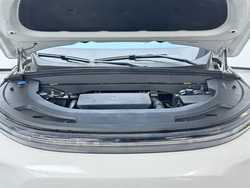 Li Auto Li L7 — миниатюра 9
