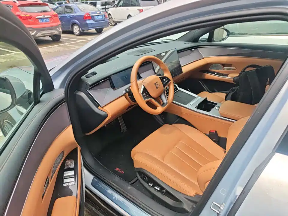 BYD Han L — миниатюра 5