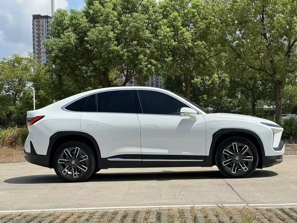 NIO EC6 — миниатюра 3