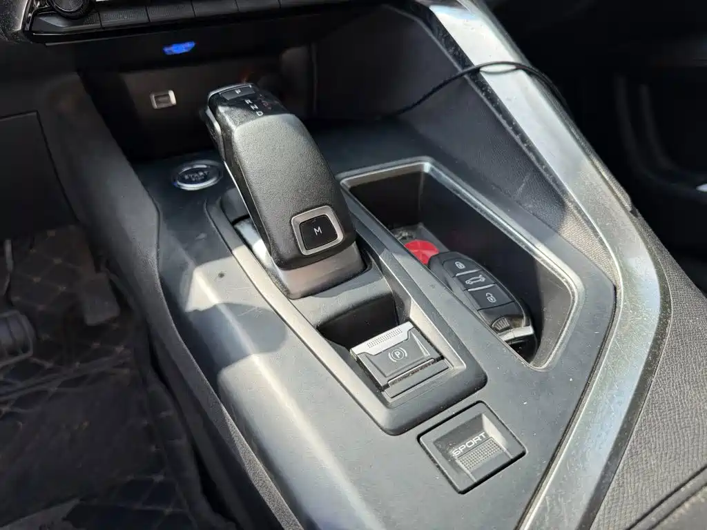 Peugeot 4008 — миниатюра 9