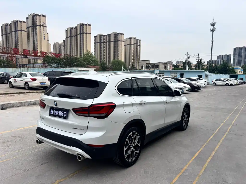BMW X1 2021 sDrive25Li Lead