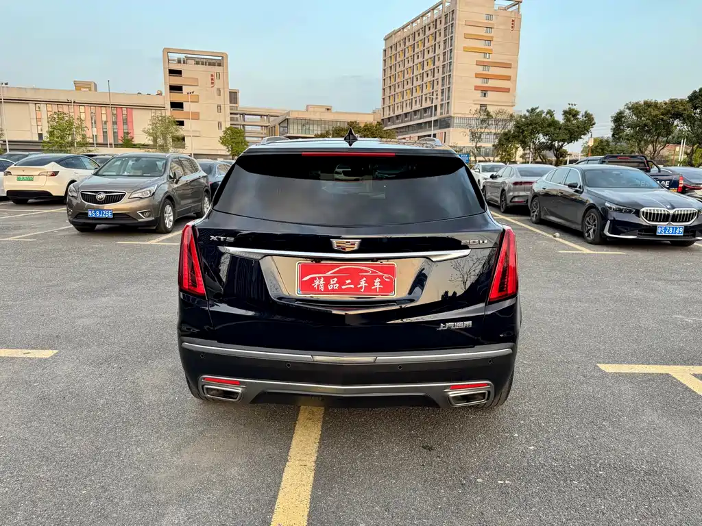 Cadillac XT5 — миниатюра 5